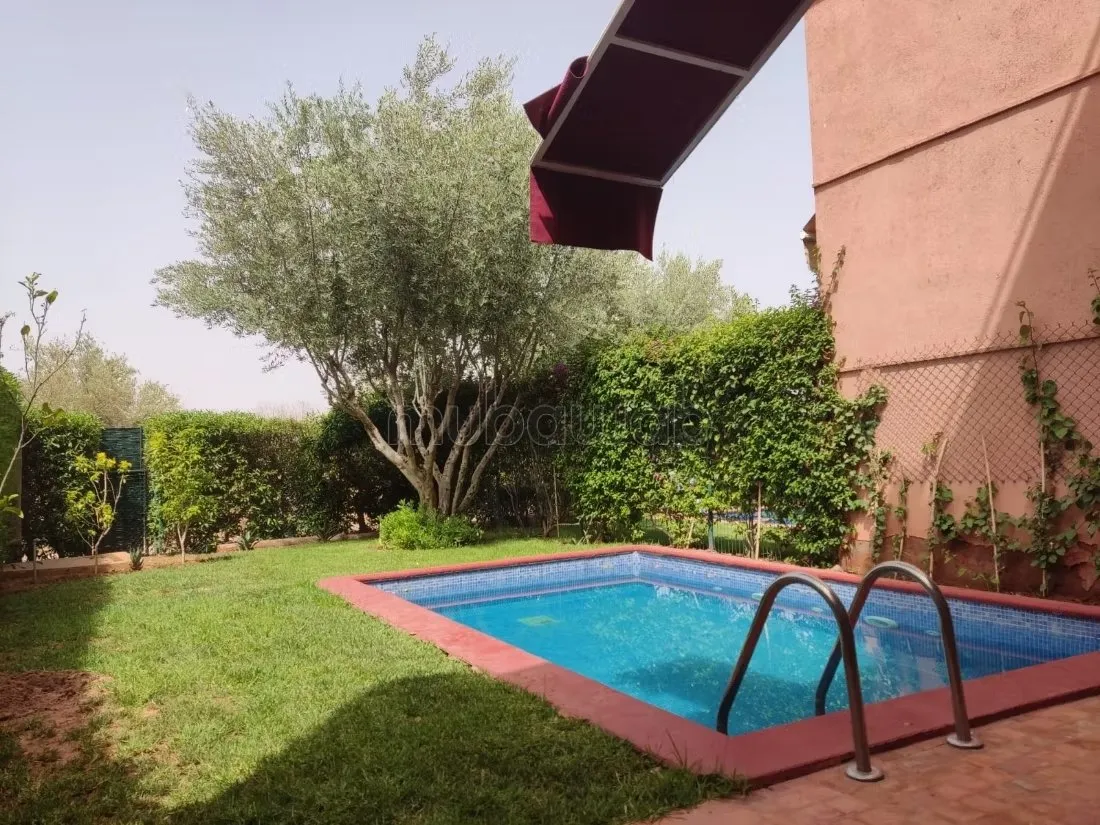 Petite villa meublée Front Golf piscine - مراكش (3)