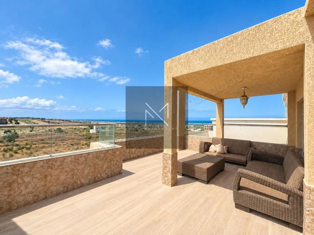 Location Villa 3 suites avec piscine privative - الدار البيضاء (2)
