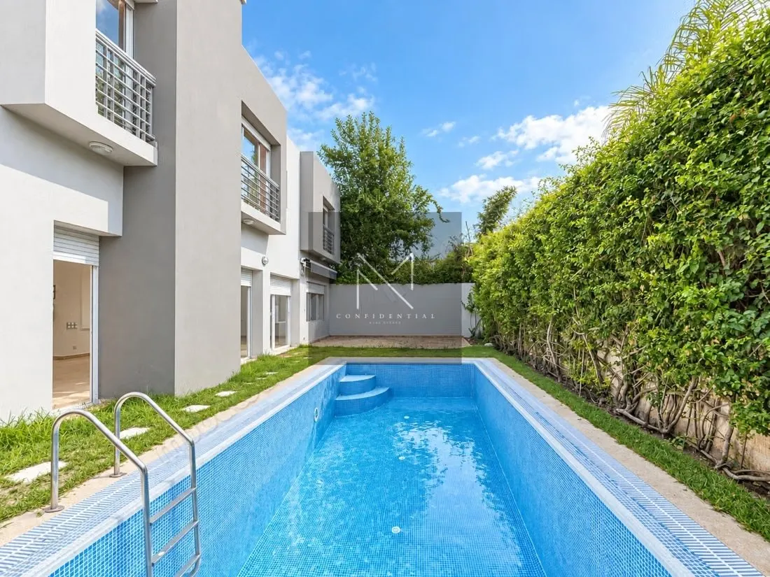 Villa Spacieuse, à louer avec piscine, Ain Diab - الدار البيضاء