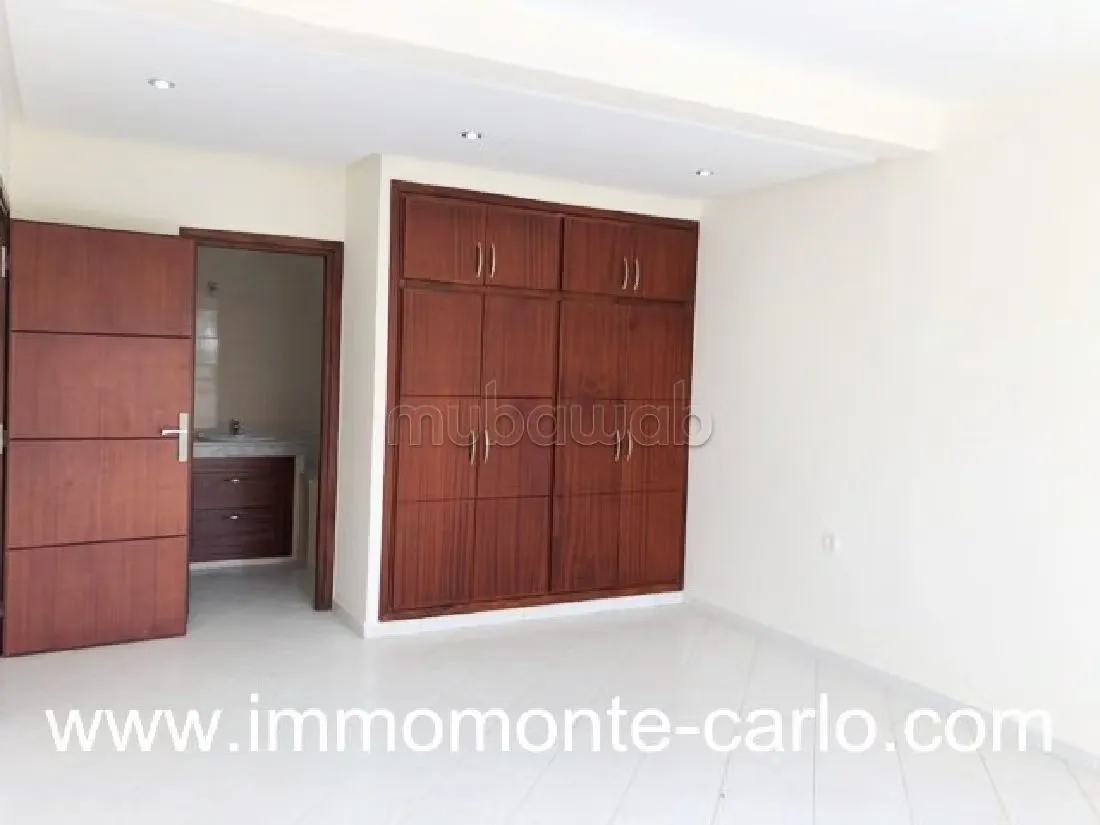 Villa refaite à neuve à louer à Hay Riad Rabat Mar - الرباط (3)