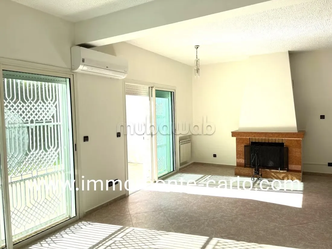 Villa à louer Rabat quartier Souissi - الرباط (3)