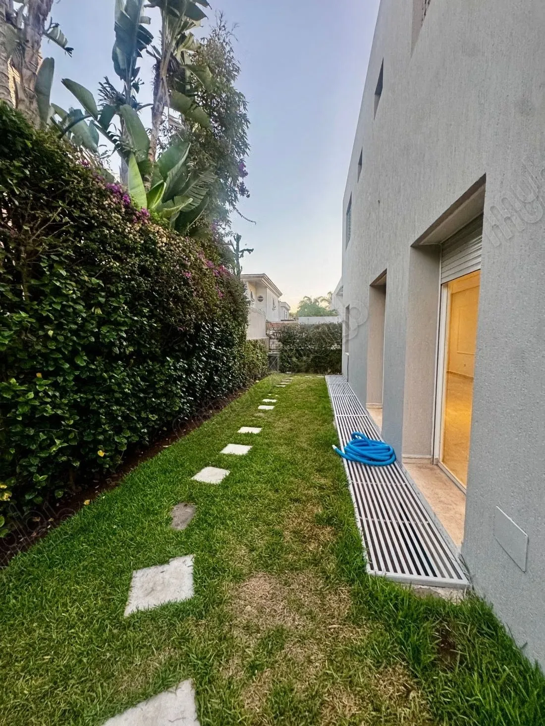 À louer villa moderne à ain diab - الدار البيضاء (2)