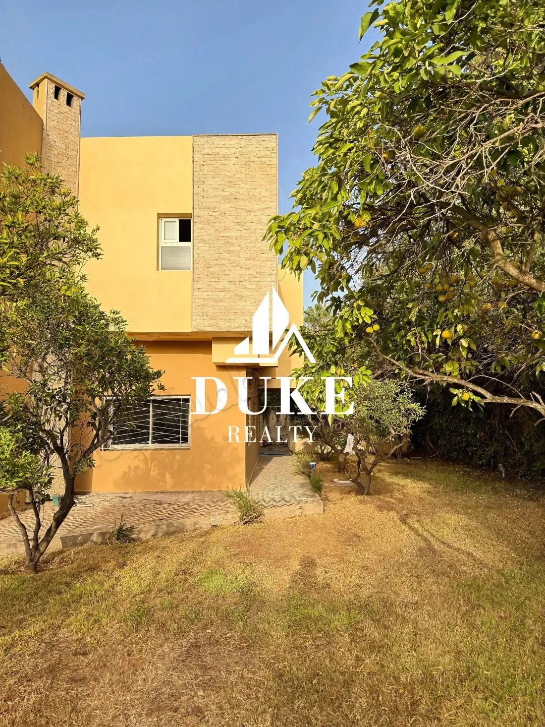 Villa 5CH & S à la location à L'ORANGERAIE 
SOUISSI - الرباط