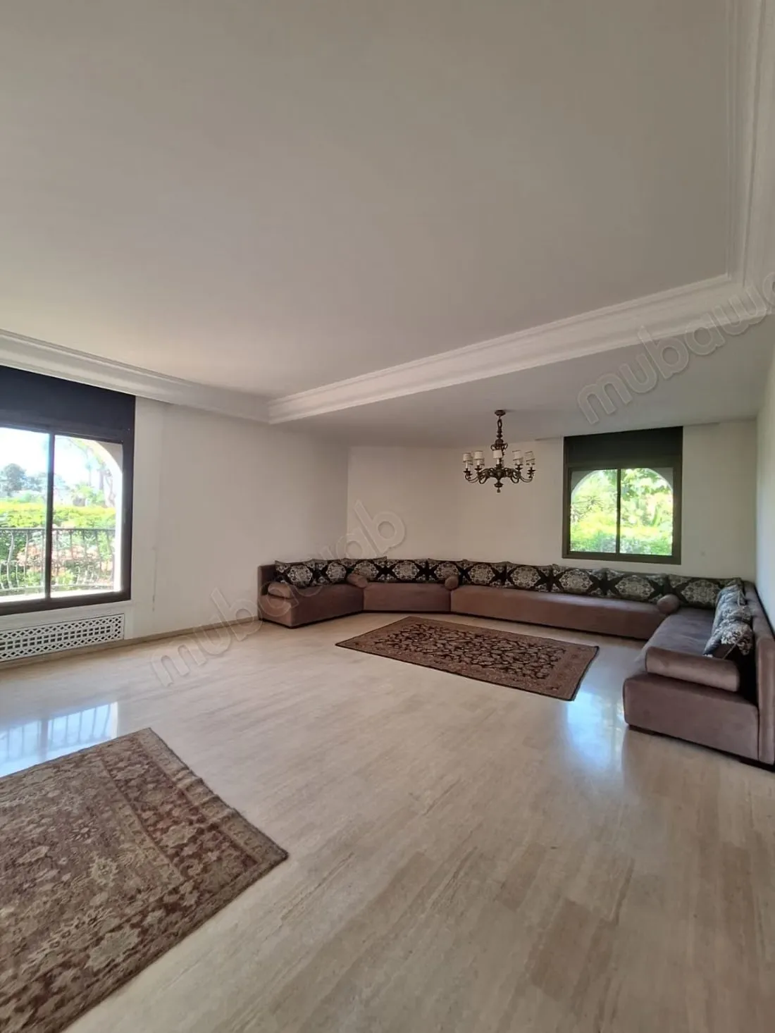 Location villa de haut standing à Anfa Supérieur. 
Surface t... - الدار البيضاء (3)