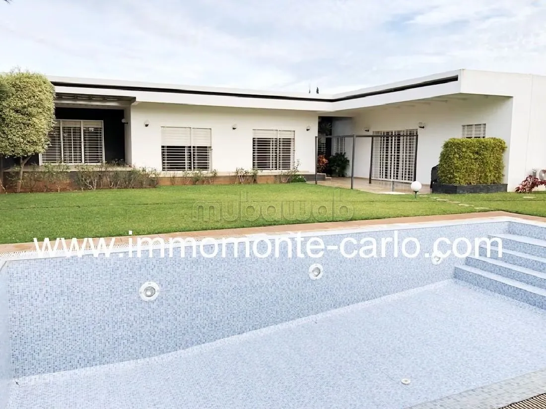 Villa neuve et moderne à souissi - الرباط
