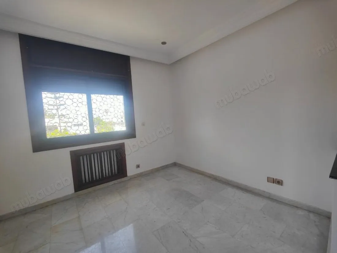 Location villa de luxe à CIL Hay Salam. 4 chambres. Belle te... - الدار البيضاء (2)