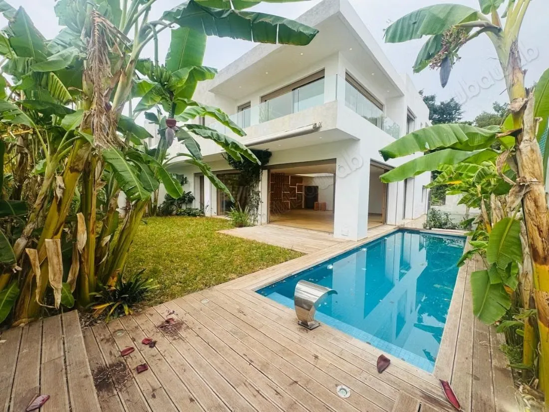 Villa à louer anfa superieur - الدار البيضاء