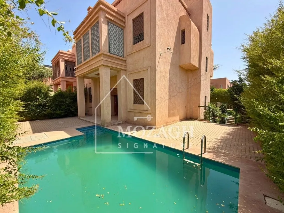Magnifique villa 400 m² avec piscine privée Targa - مراكش