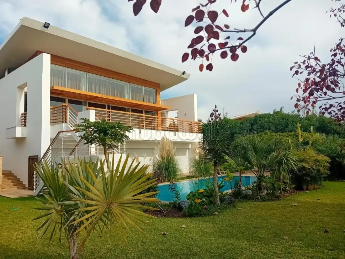 Villa isolée front golf à la location Ville Verte - بوسكورة