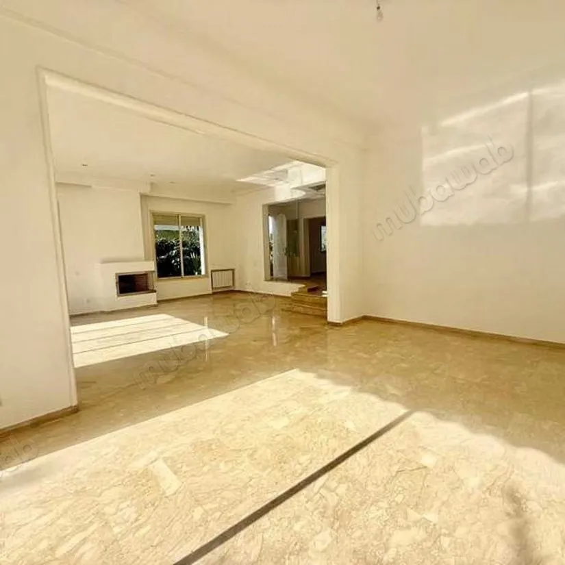 Villa à Louer de 342.0 m² à Casablanca, Ain Diab - الدار البيضاء (3)