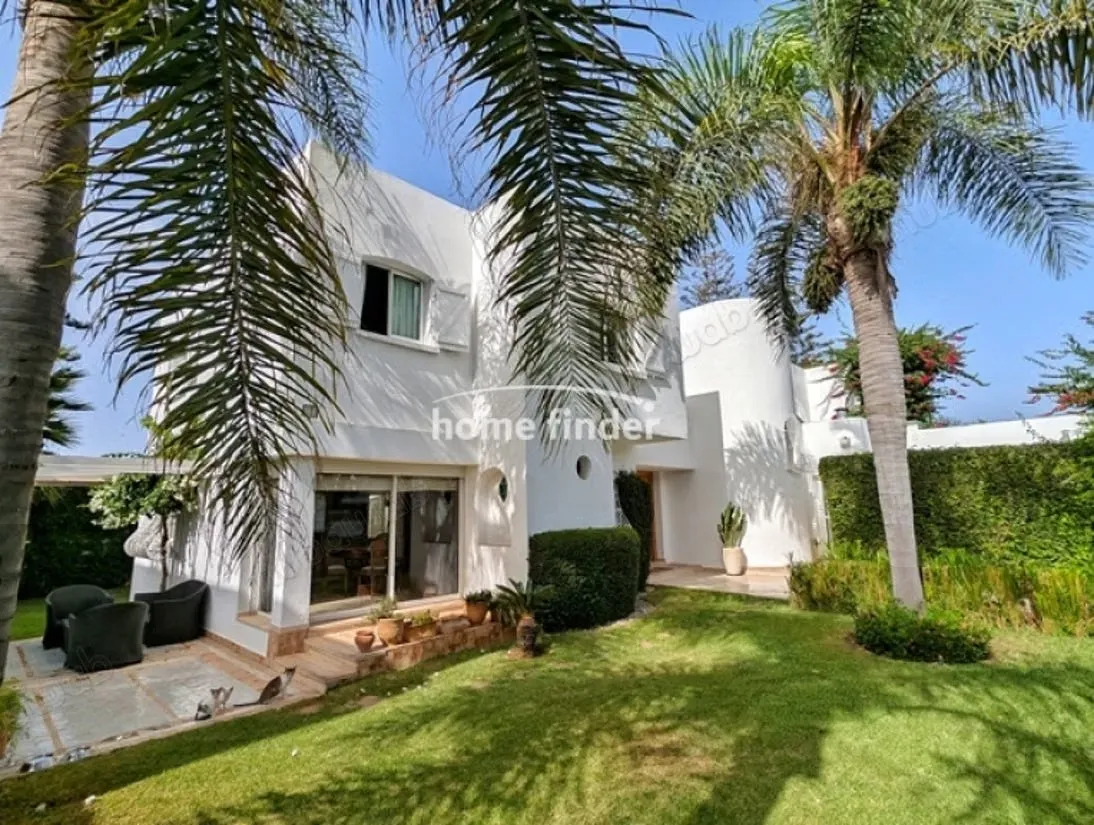 Villa meublée à louer sur Ain Diab 
470 m² - الدار البيضاء
