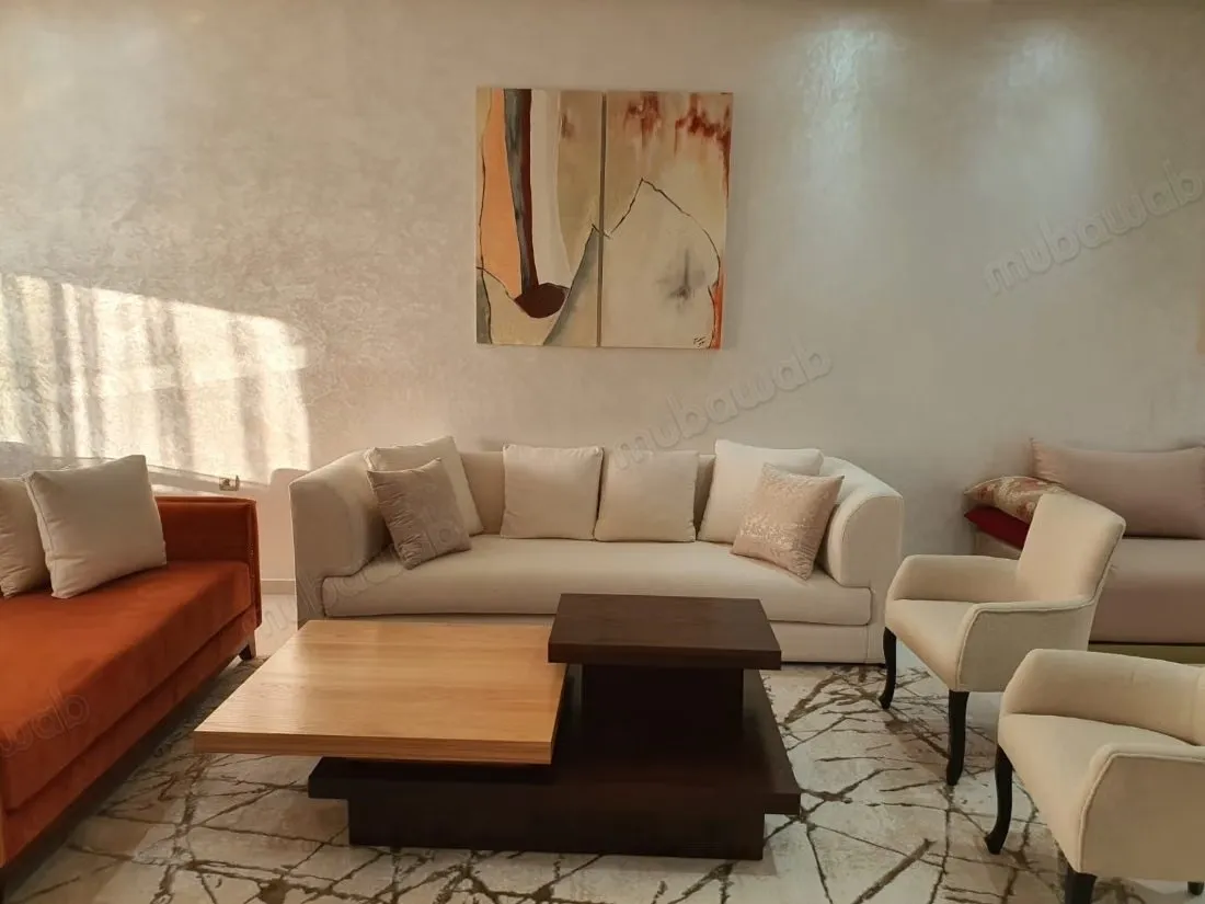 Somptueuse villa à louer à Harhoura.
Superficie 300 m².
Meub... - هرهورة (2)
