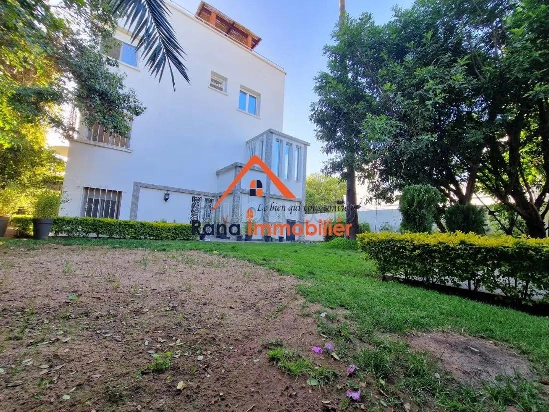 Villa à louer sur Hassan - الرباط (2)