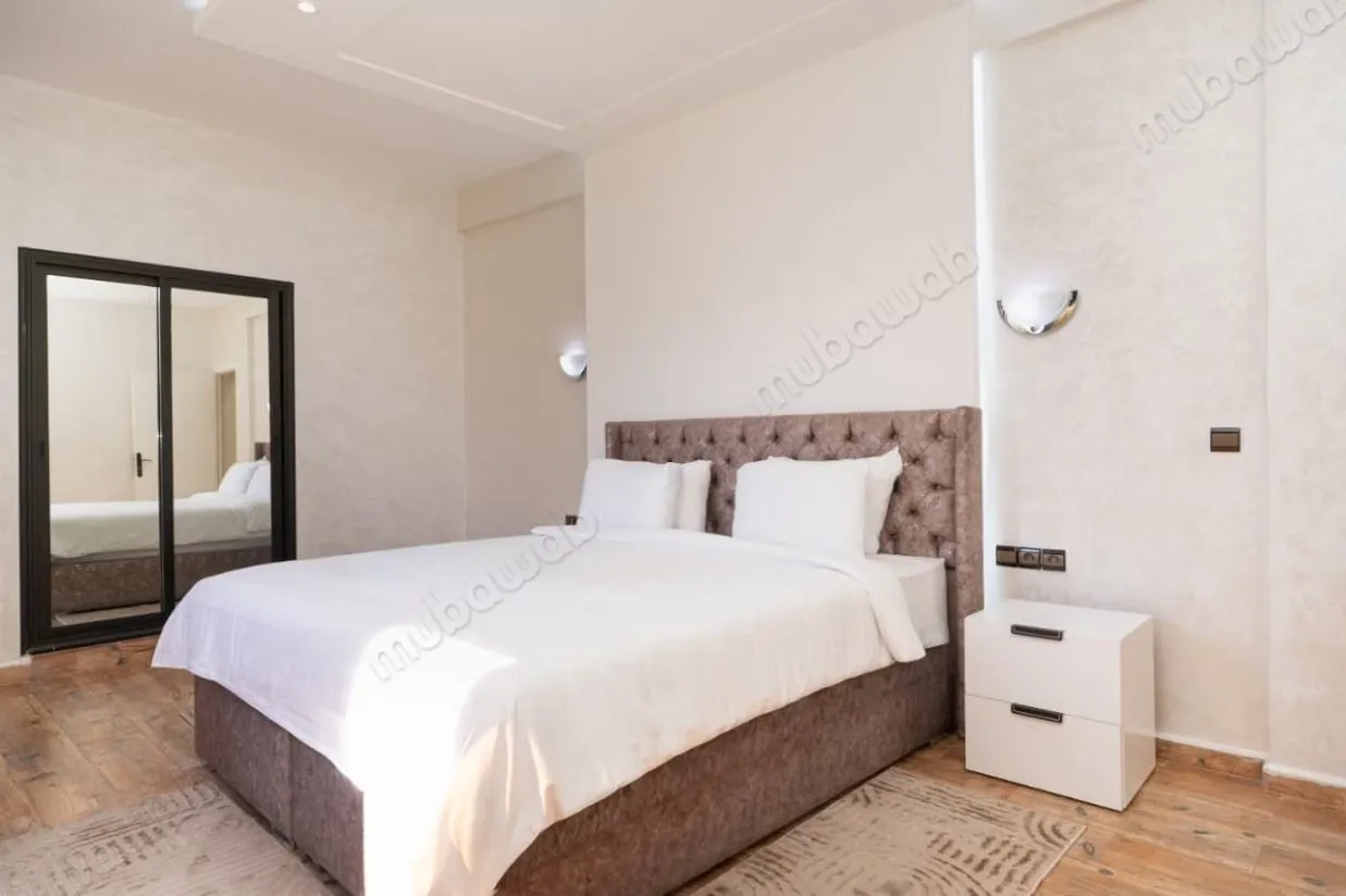 Villa d’Exception à Louer – Terrain de 5 000 m² - مراكش (2)