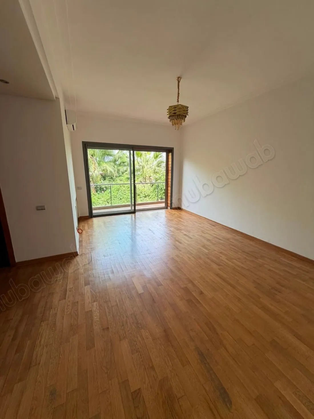 Villa moderne presque Neuve en résidence à louer Ain Diab - الدار البيضاء (2)