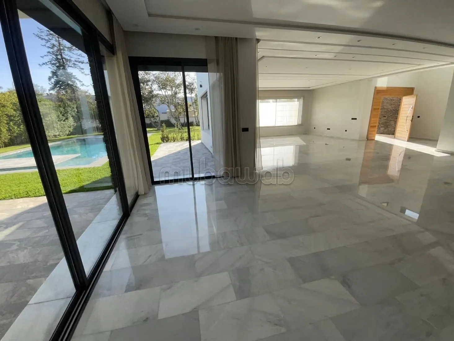 Villa neuve de luxe en location à souissi Rabat - الرباط (2)