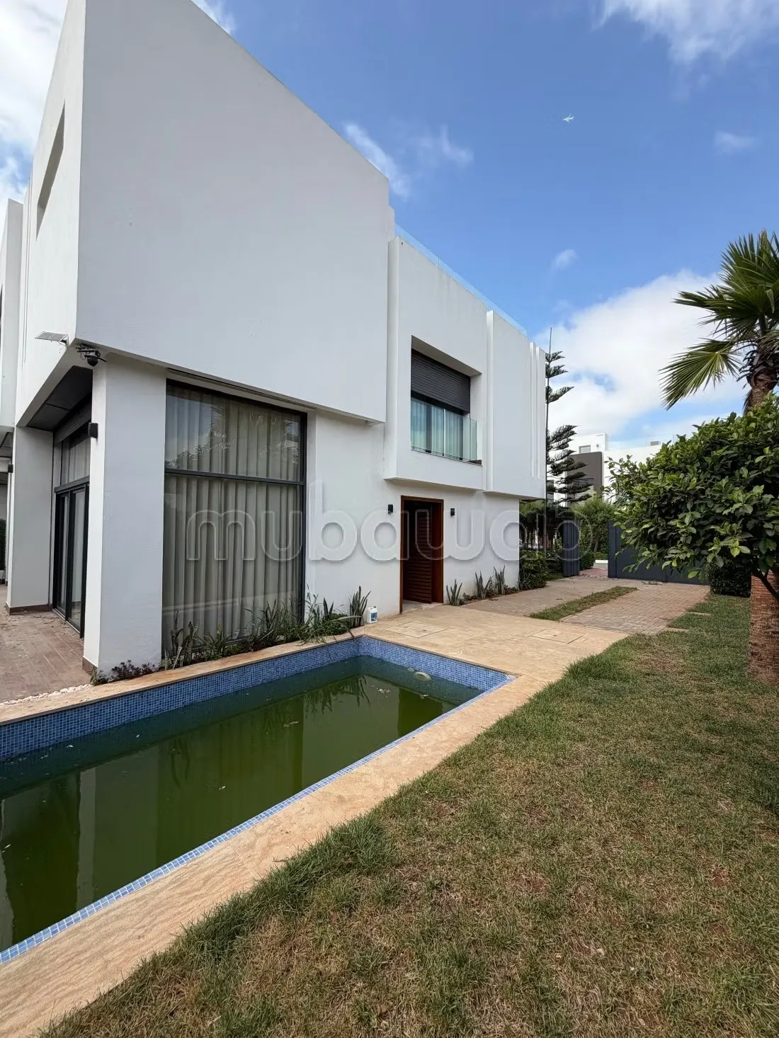Superbe villa à louer à Dar Bouazza. 9 grandes pièces. Pisci... - دار بوعزة (3)