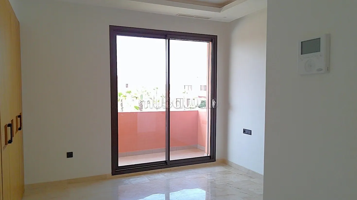 Villa a Louer vide dans un domaine avec piscine - مراكش (3)
