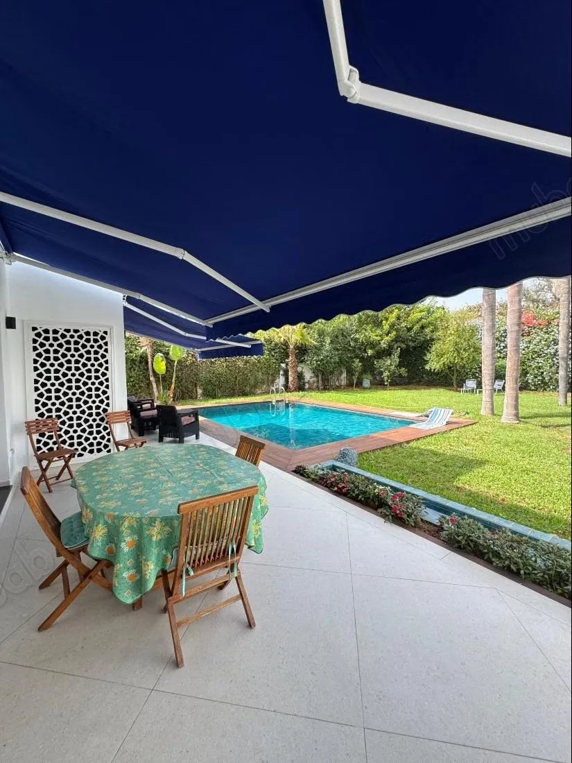 Villa de standing à louer – meublée ou non meublée - الرباط