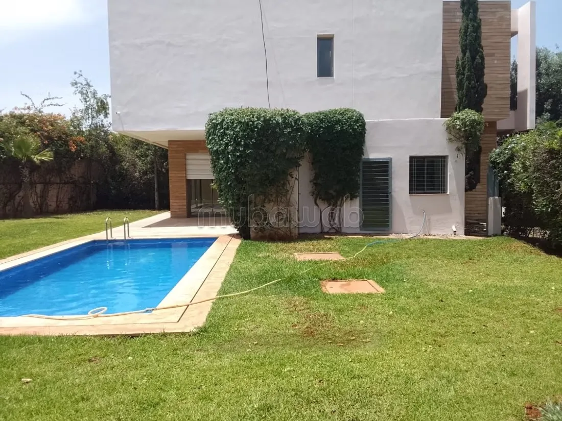 Villa vide en location californie avec piscine - الدار البيضاء