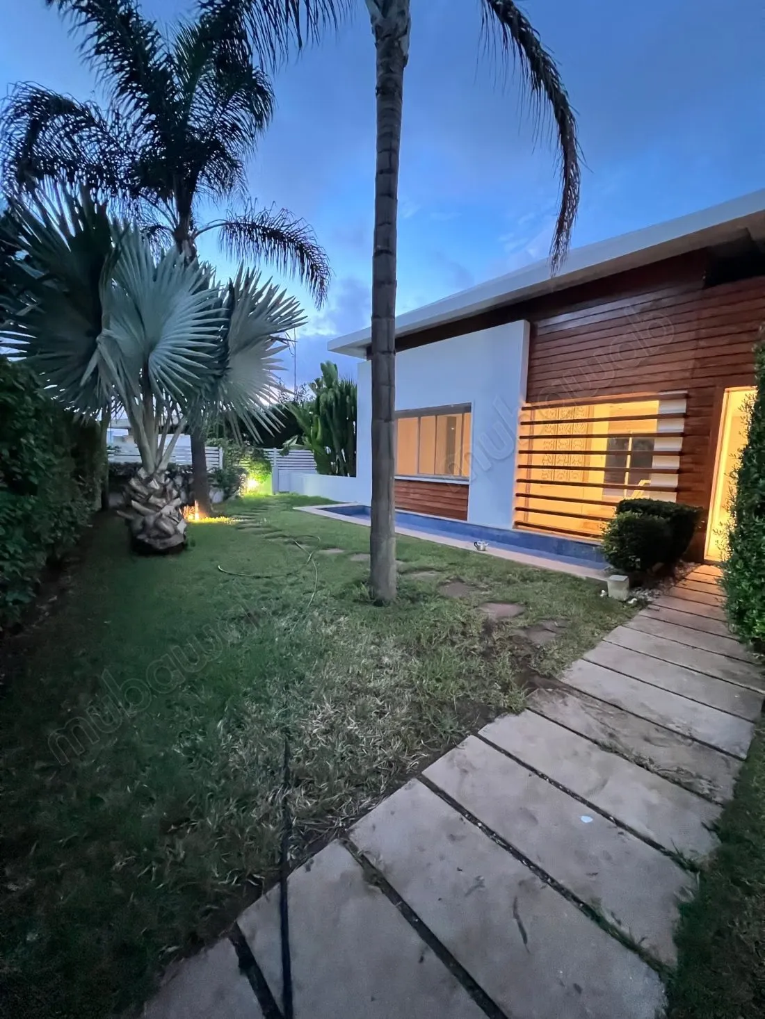 Location villa de haut standing à Ville Verte.
Superficie 11... - بوسكورة (3)