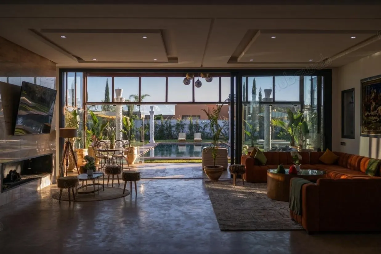 Magnifique villa à louer à Amelkis. 4 belles chambres. Meubl... - مراكش (3)