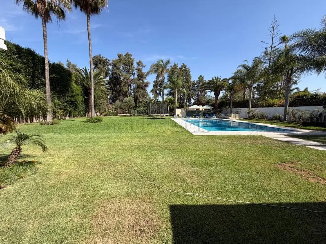 Villa a louer souissi - الرباط