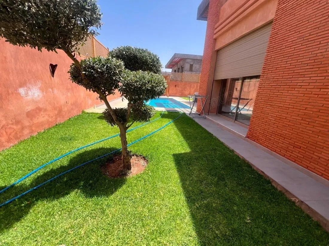 Superbe villa à louer à Route de l'Ourika. 2 pièces. Meublé - مراكش (3)