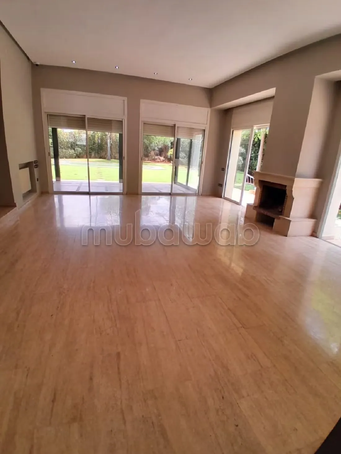 Villa vide location californie avec piscine - الدار البيضاء
