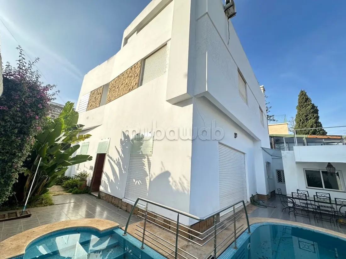 Superbe villa de 5 chambres avec piscine et jardin à Quartie... - الدار البيضاء (2)
