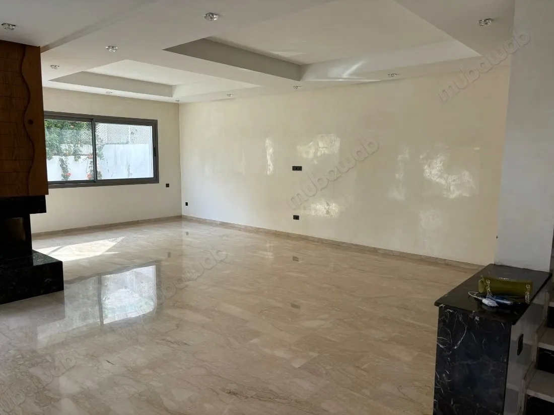 Location villa de luxe à Riyad. 3 chambres. Fenêtres avec do... - الرباط (3)