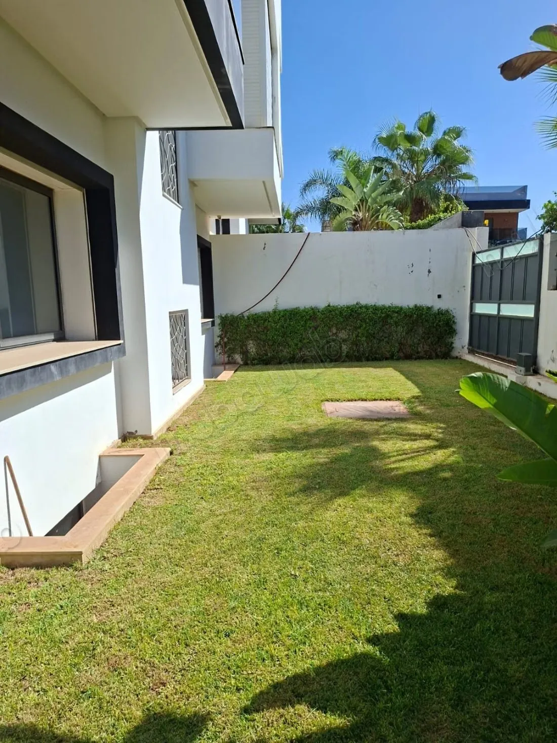 Belle villa neuve vide à louer - دار بوعزة