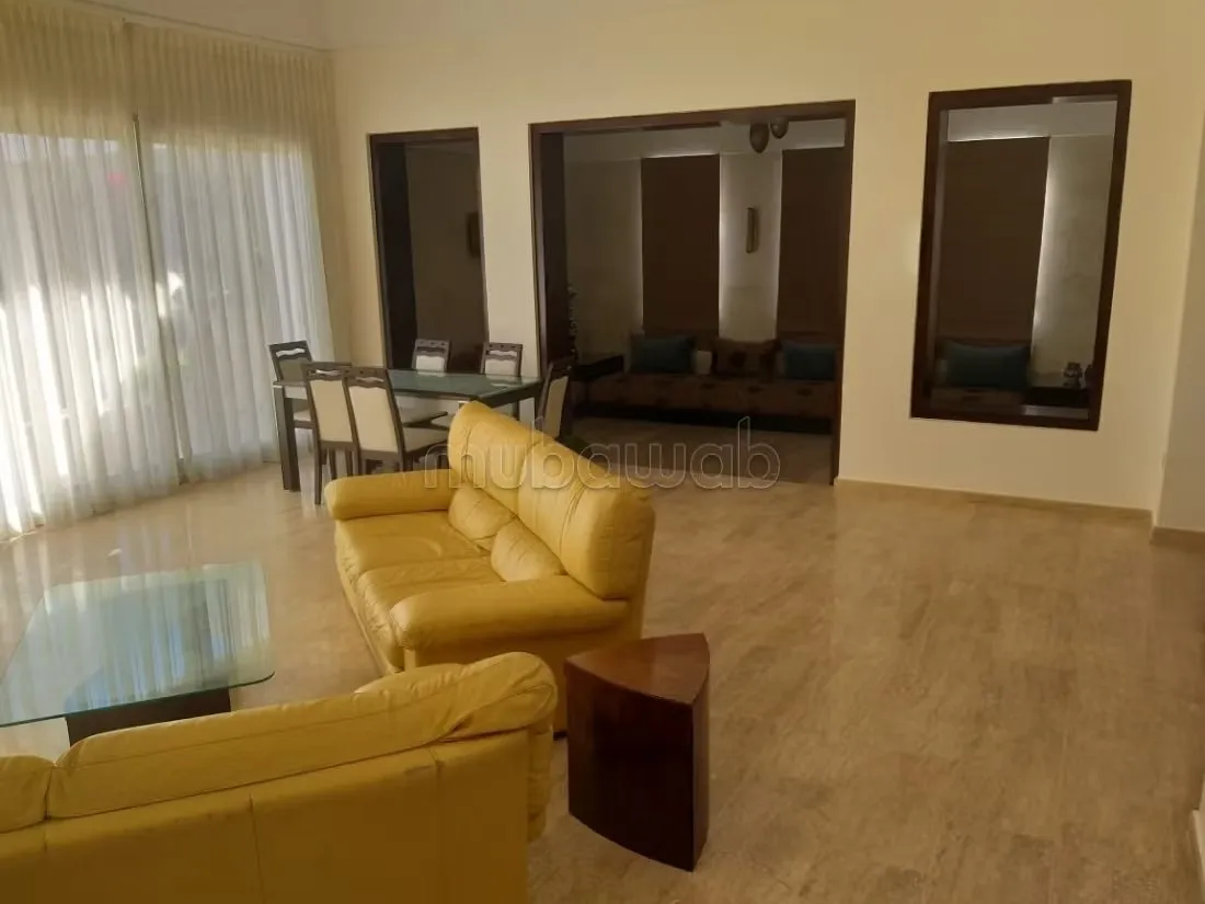 Villa meublee en location longue duree.
Fes - فاس (2)