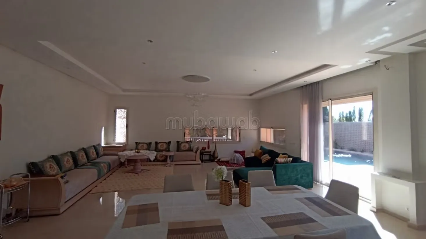 Jolie villa a Louer meublée - مراكش (3)