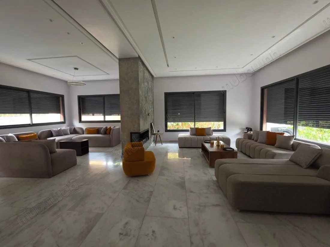 Magnifique villa meublée à louer à Targa - مراكش
