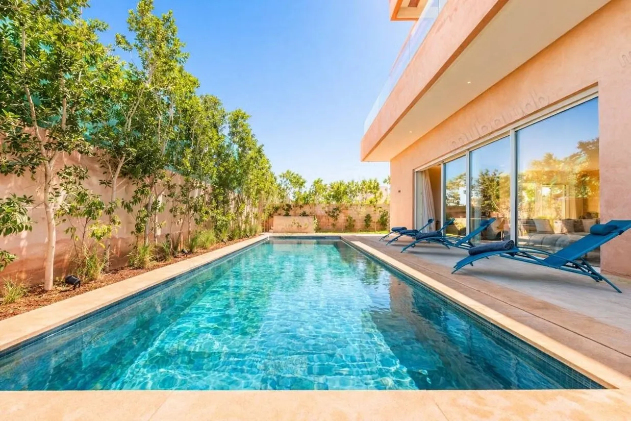 Entrée Amelkis 1: Villa 5 CH Meublée neuve à louer - مراكش (3)