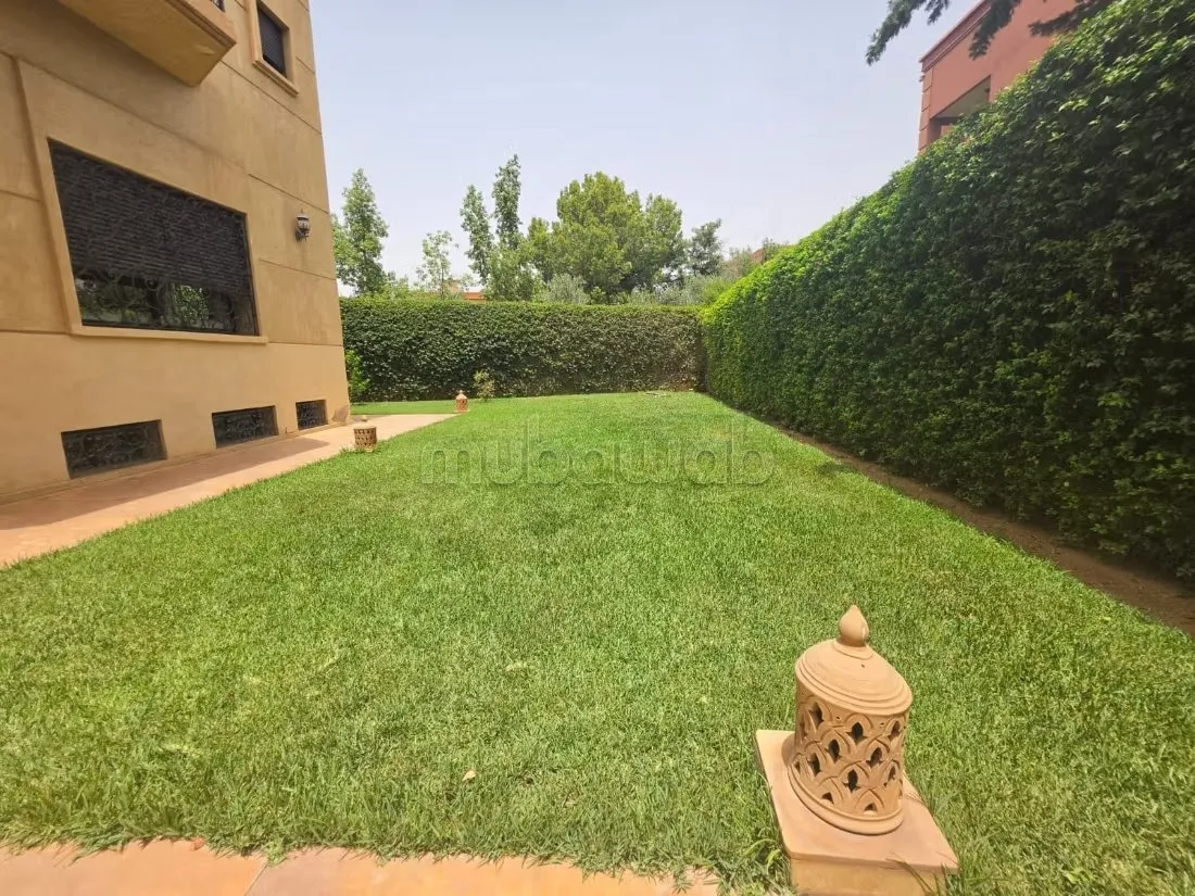 Magnifique villa meublée à louer à Targa– 1200 m² - مراكش (3)