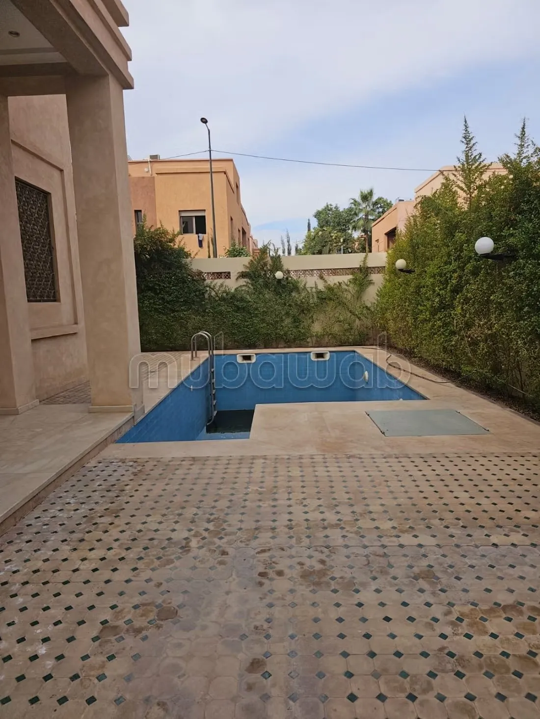 Villa de standing à louer meublée à Targa - مراكش (2)