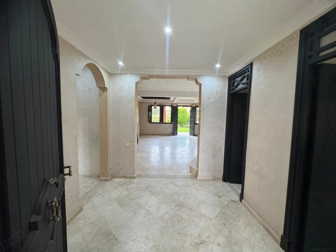 Villa à louer - مراكش (2)