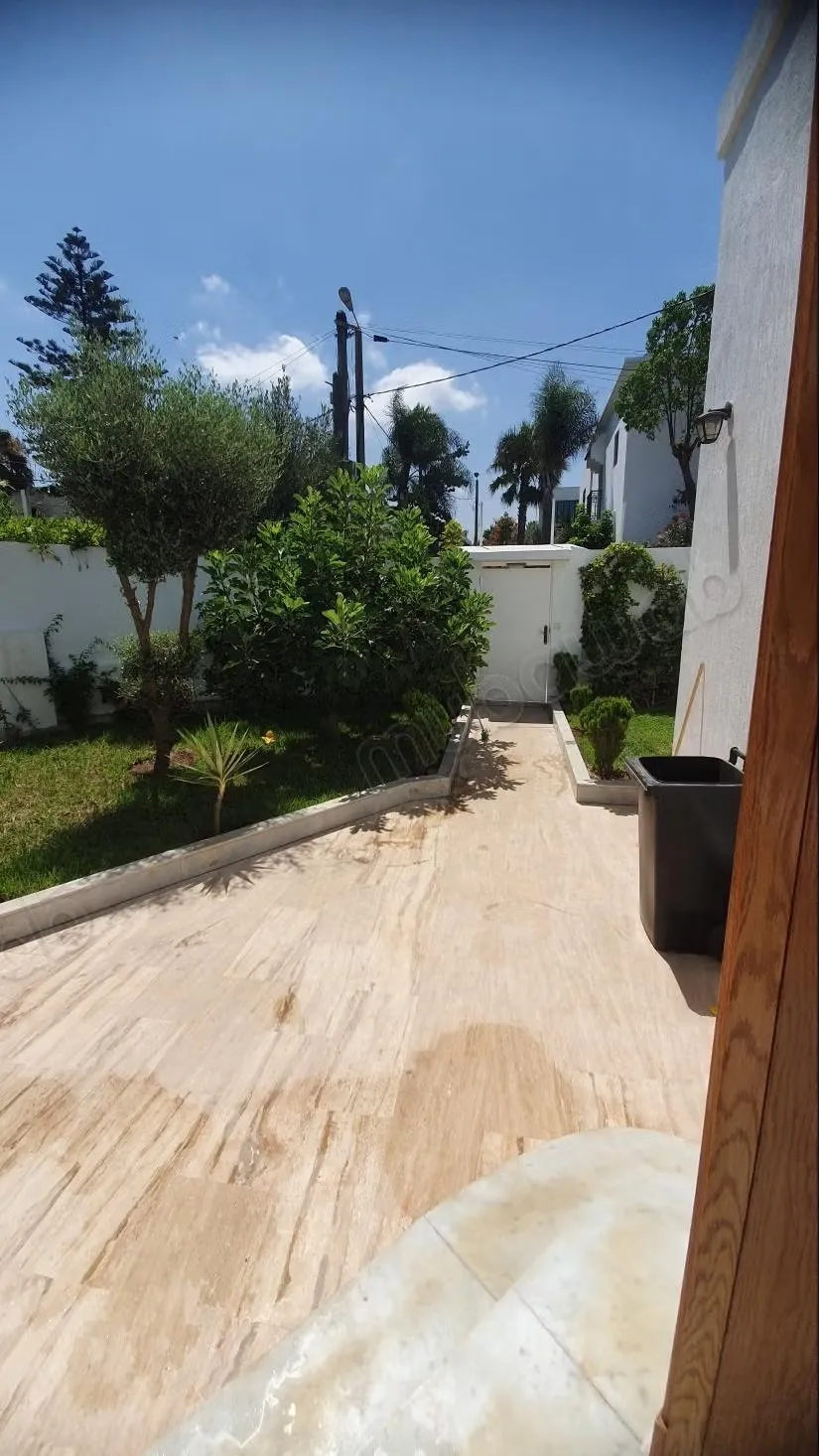 Jolie villa à louer à Cil - الدار البيضاء (3)
