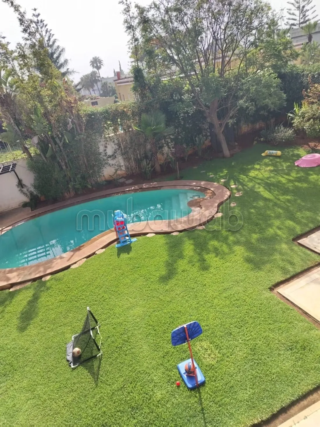 Villa a la location vide a califournie 50000dh - الدار البيضاء (2)