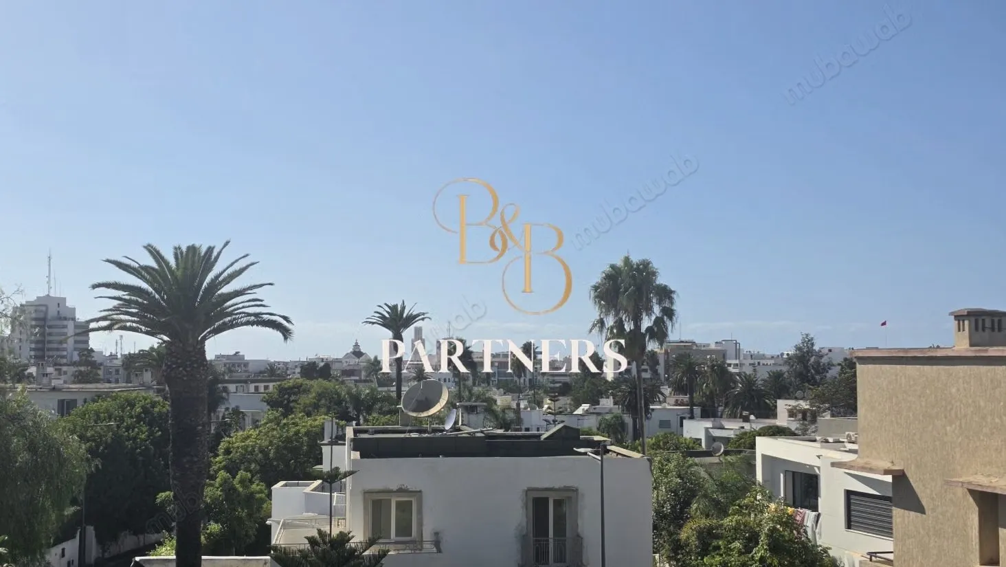 Villa en location à Quartier Administratif - الرباط