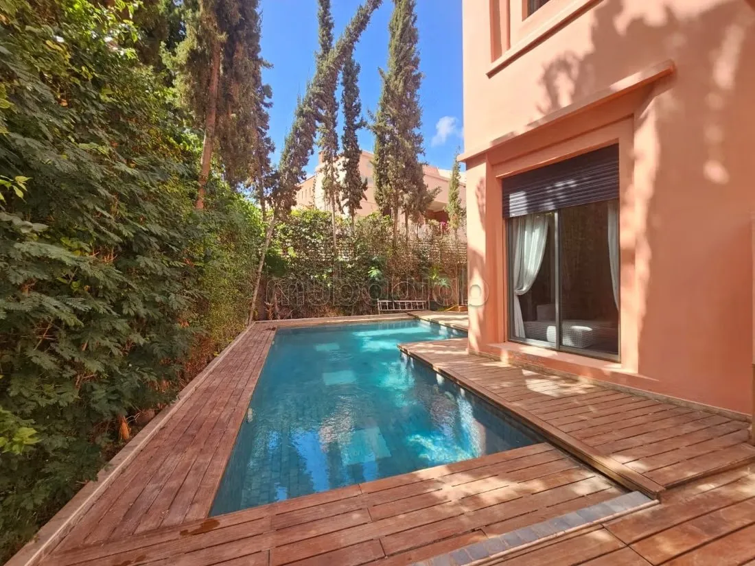 A louer superbe villa meublé à Targa - مراكش