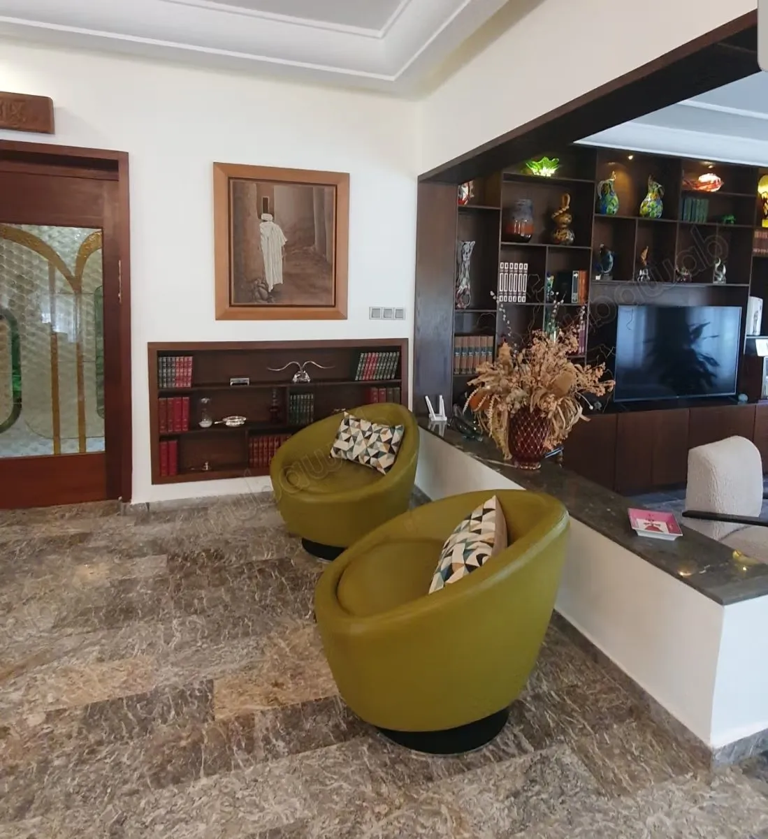 Villa meublée à louer à Cil - الدار البيضاء (3)