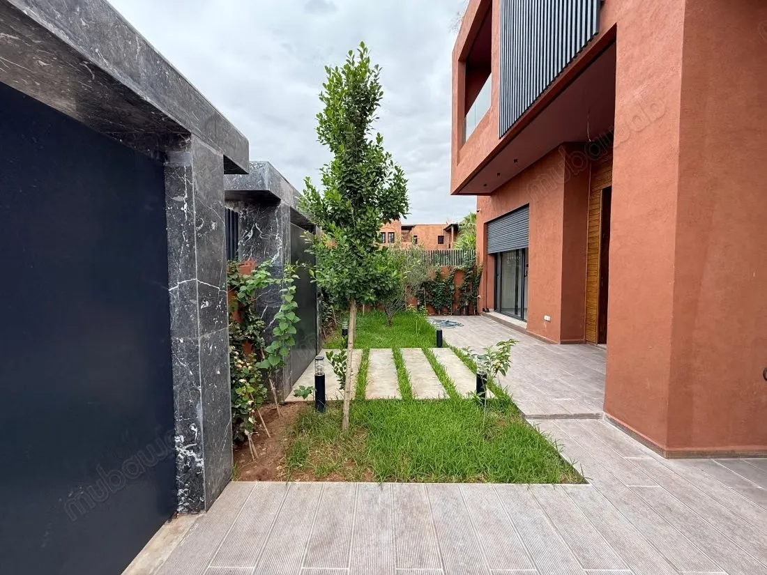 Villa de luxe à louer à Route Casablanca. 
4 suites - مراكش