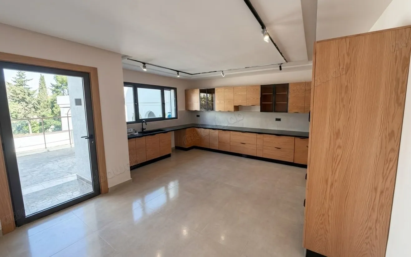 Villa moderne en location a Souisi - الرباط (3)
