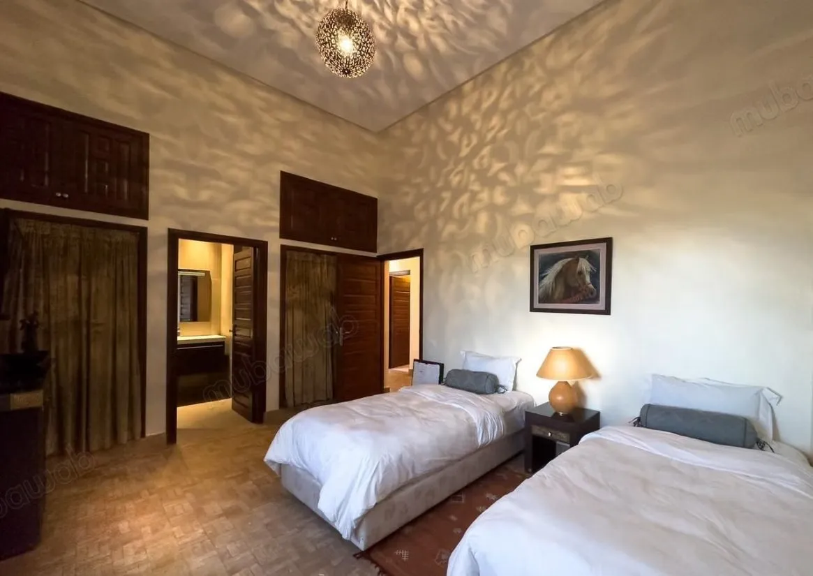 Villa 5 chambre location longue durée - مراكش (3)