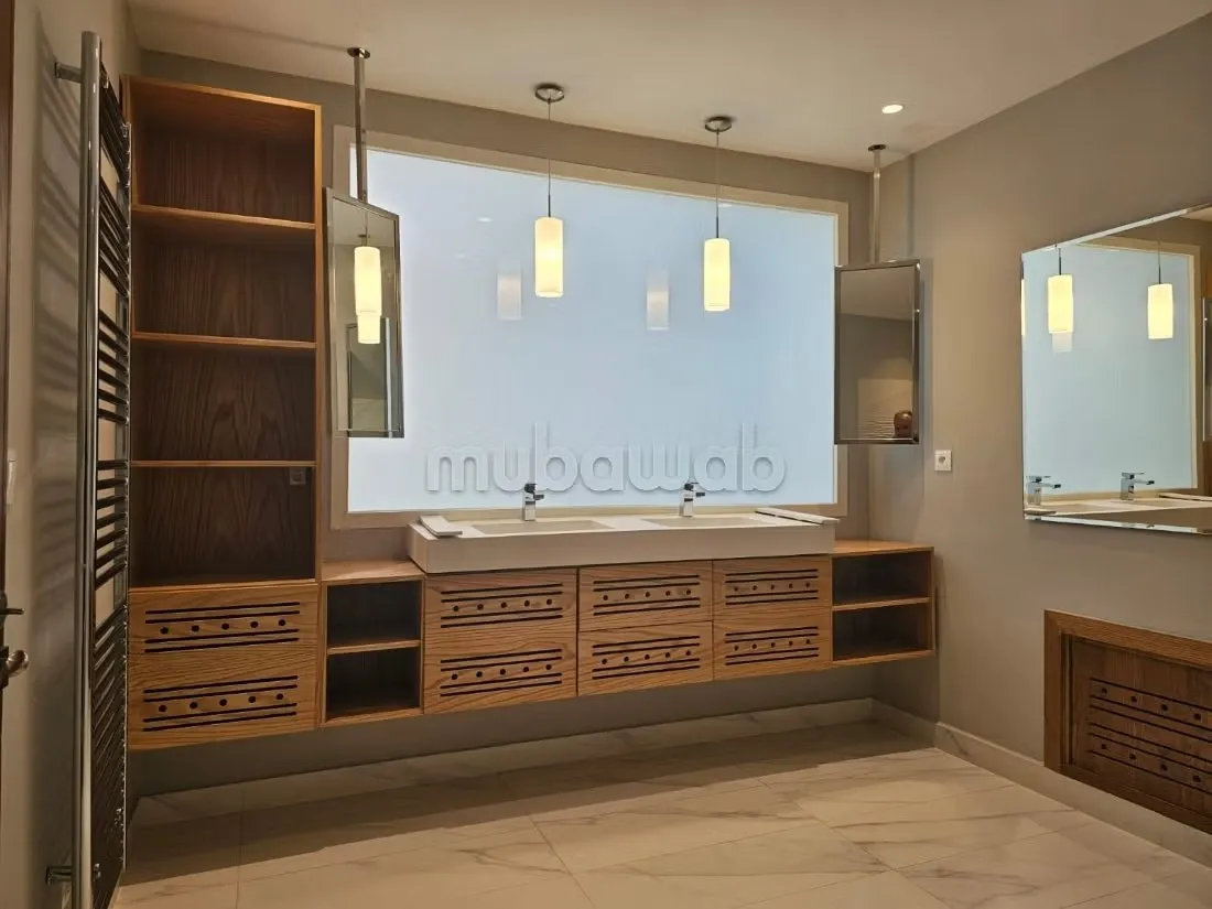 Villa de plain pied à la location – Anfa superieur - الدار البيضاء (3)