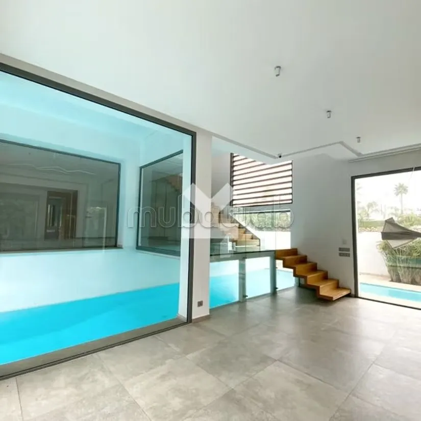 Villa à Louer de 600.0 m² à Casablanca, Californie - الدار البيضاء (2)