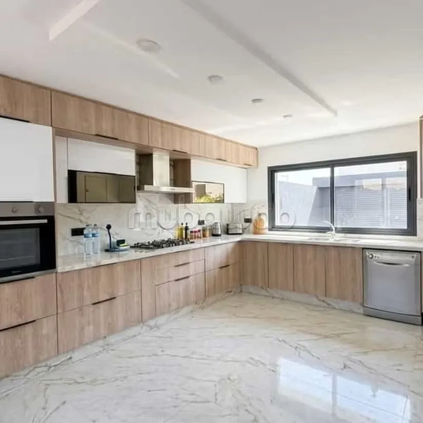 Villa à Louer de 439.0 m² à Dar Bouazza,
Tamaris1 - دار بوعزة (2)
